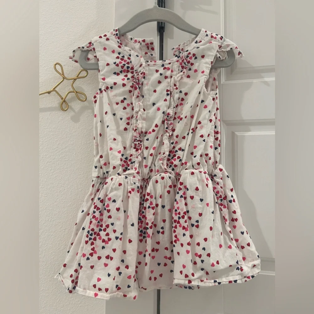 Gap Heart Ruffled dress in size 3T